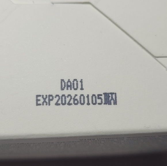 𝑯𝑬𝑰𝑴𝑰𝑺𝑯 - 𝑴𝒂𝒓𝒊𝒏𝒆 𝑪𝒂𝒓𝒆 𝑬𝒚𝒆 𝑪𝒓𝒆𝒂𝒎 - Picture 9 of 9